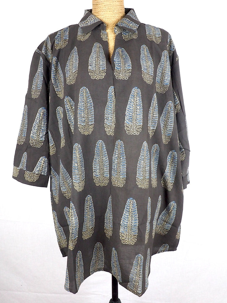 Artist's Pottering Shirt 01