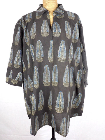Artist's Pottering Shirt 01