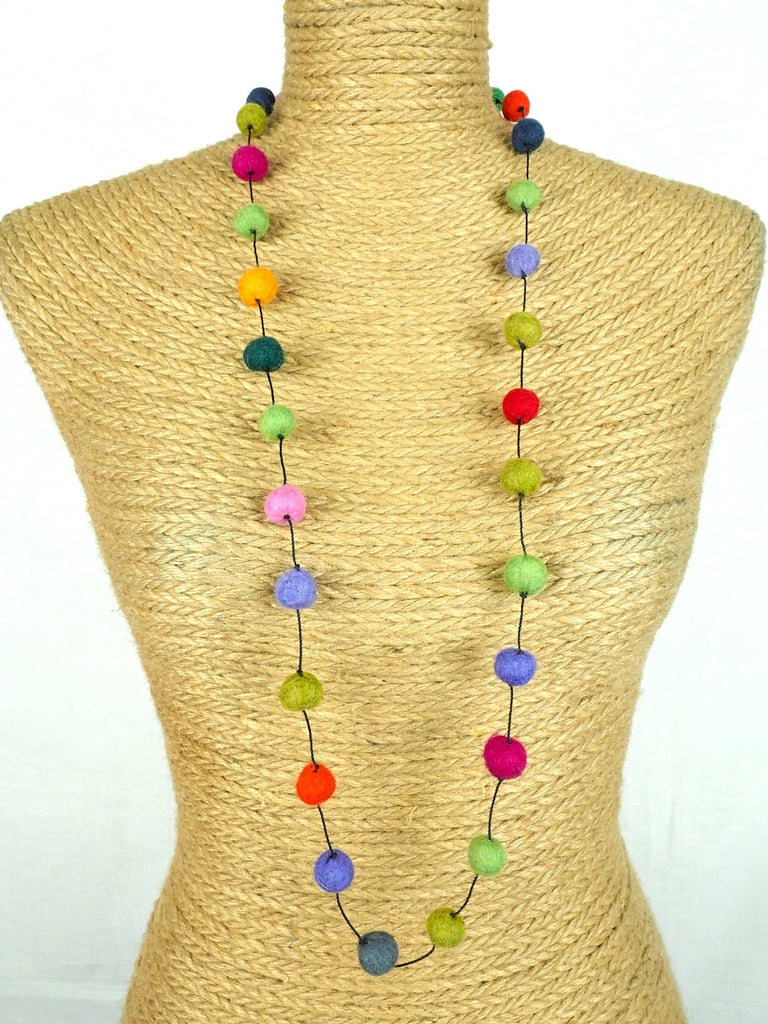Felt Necklace 06