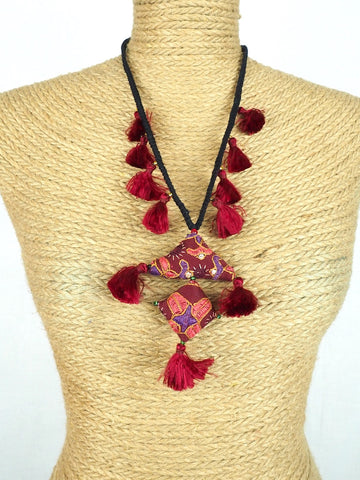 Amulet Necklace 03