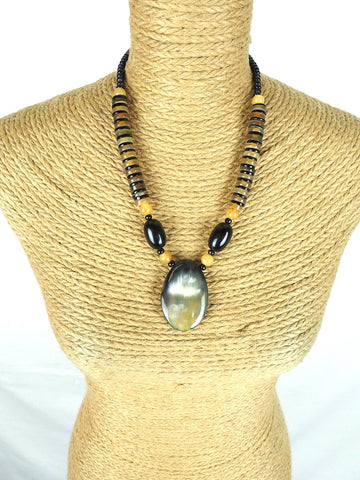 Tribal Necklace 03