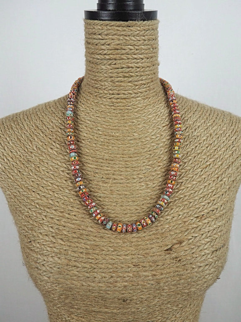 Laxmi Glass Necklace 03