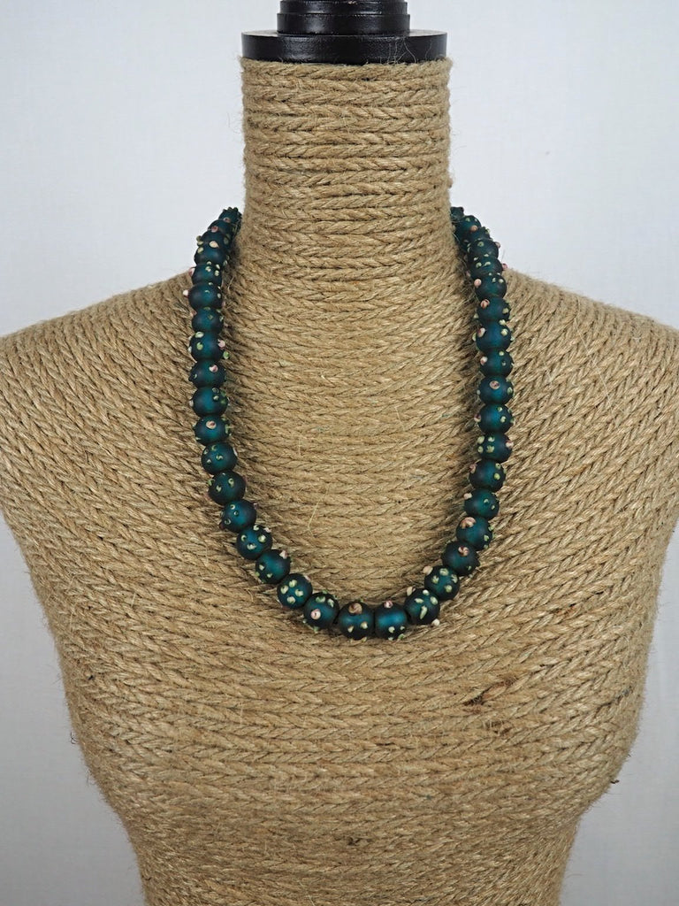 Laxmi Glass Necklace 05